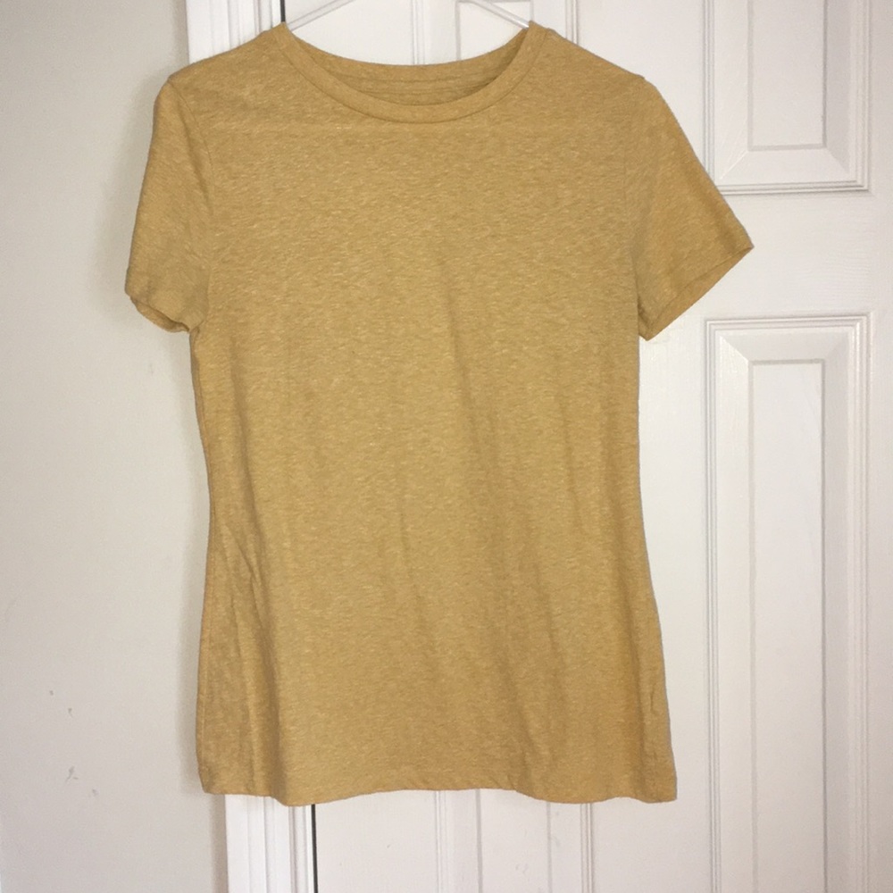 Mossimo l Mustard tee M